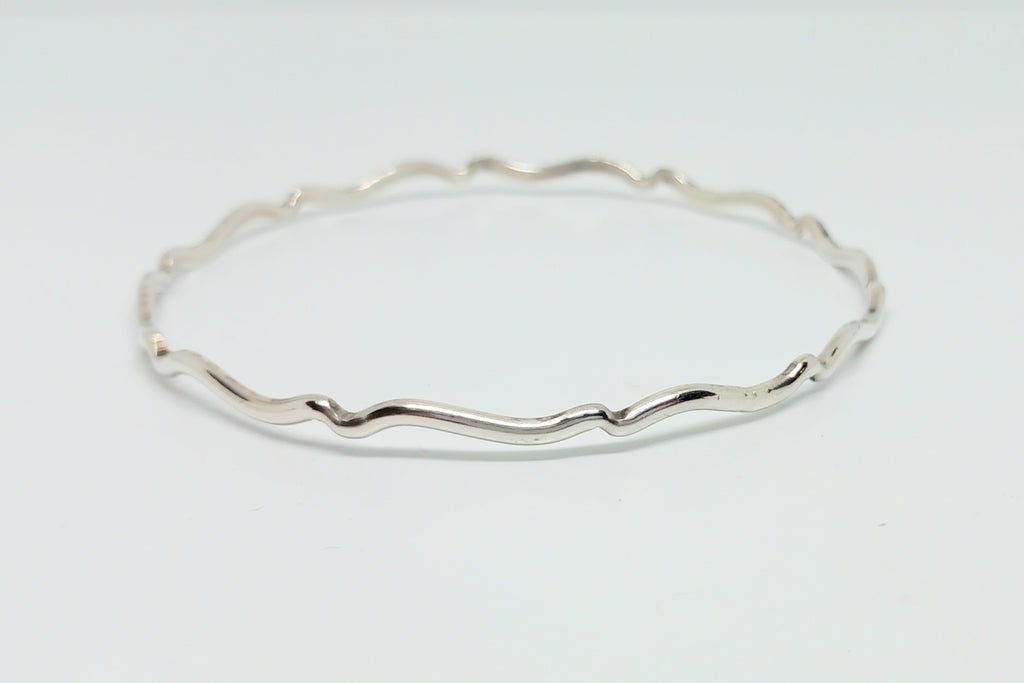 Sterling Silver Decorative Wavy Bangle
