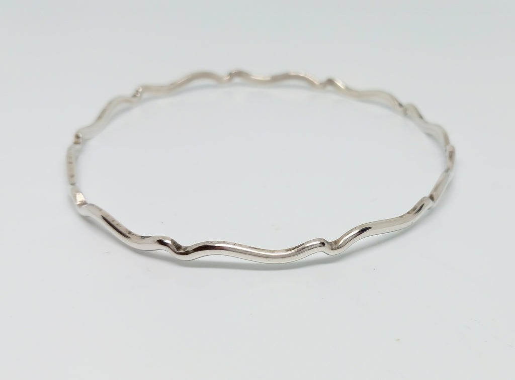Sterling Silver Decorative Wavy Bangle