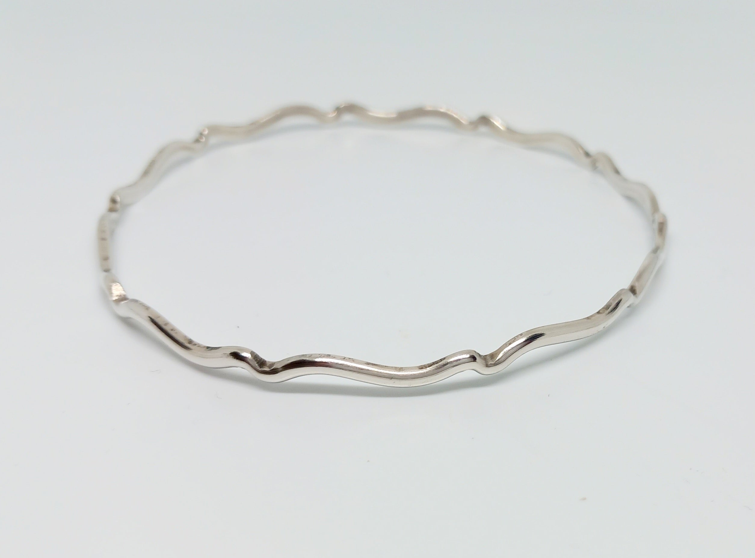 Sterling Silver Decorative Wavy Bangle